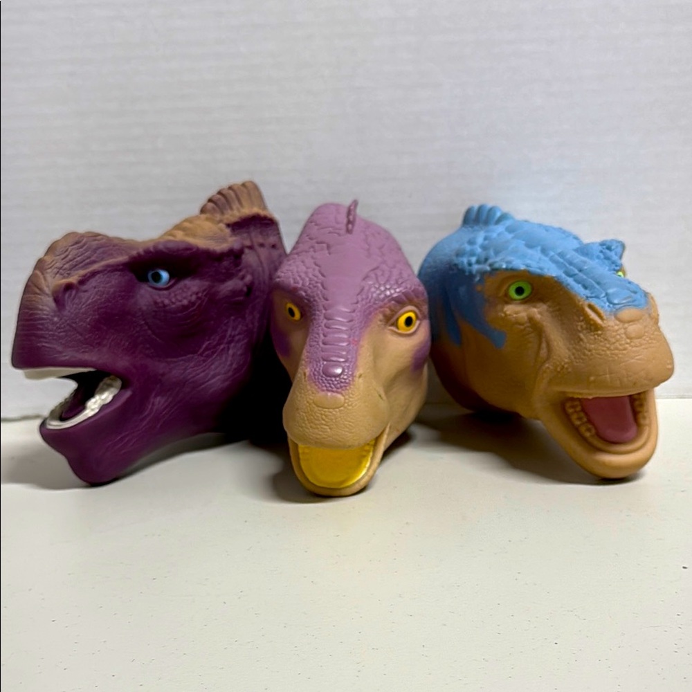 Disney “Dinosaur” Hand Puppet Set of 3, Neera, Aladar, Kron McDonald's 2000 EUC